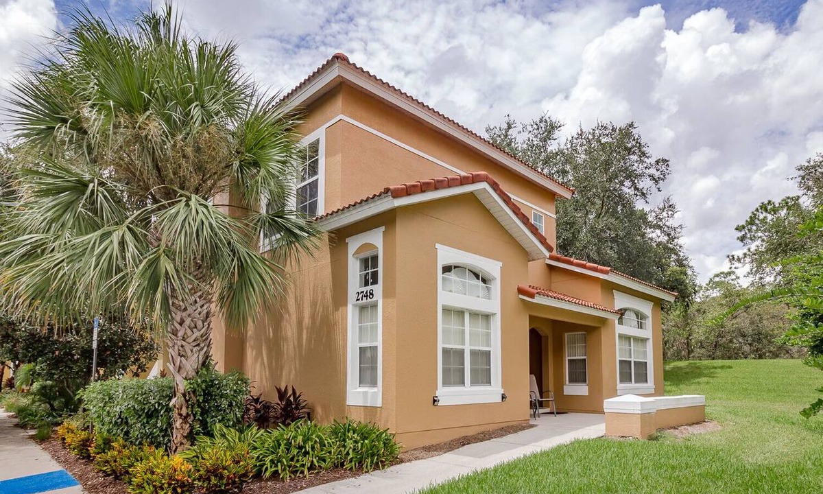 West Kissimmee House | 4 Bedrooms 3.5 Bathrooms - Inc 2 King Bed Master Suites-Next to Disney World