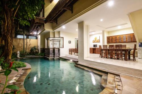 Sunset Road Villa | 4-Bedrooms Private Pool Saraswati Villa Seminyak