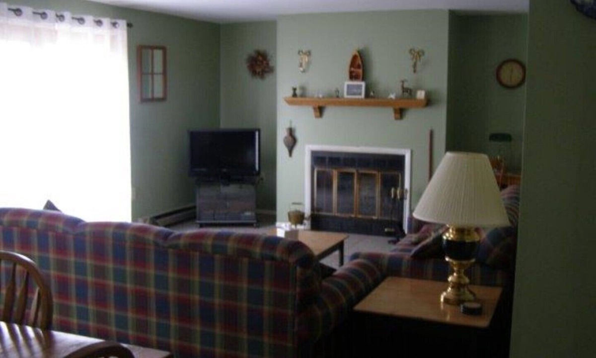 North Creek House | A very comfortable 2 bedroom with a great view