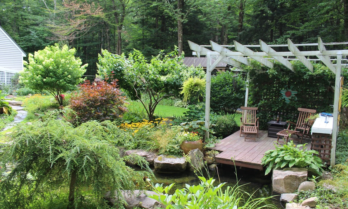 Porter Corners House | Alpine Oasis - Adirondack house close to Lakes, Golf, Skiing and so much more!