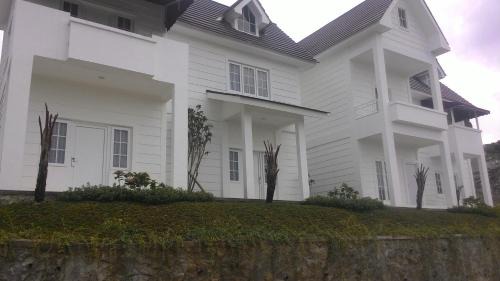 Sidomulyo Hotel | Amaranta Guest House
