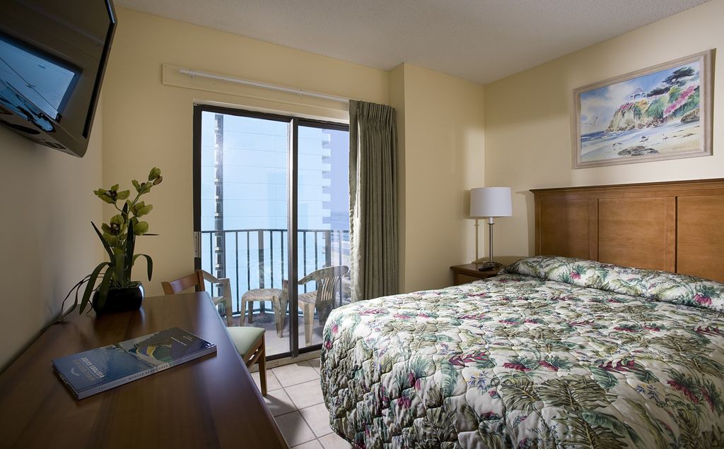 Myrtle Beach Resort | Angle Oceanfront One Bedroom w/ View + Official On-Site Rental Privileges
