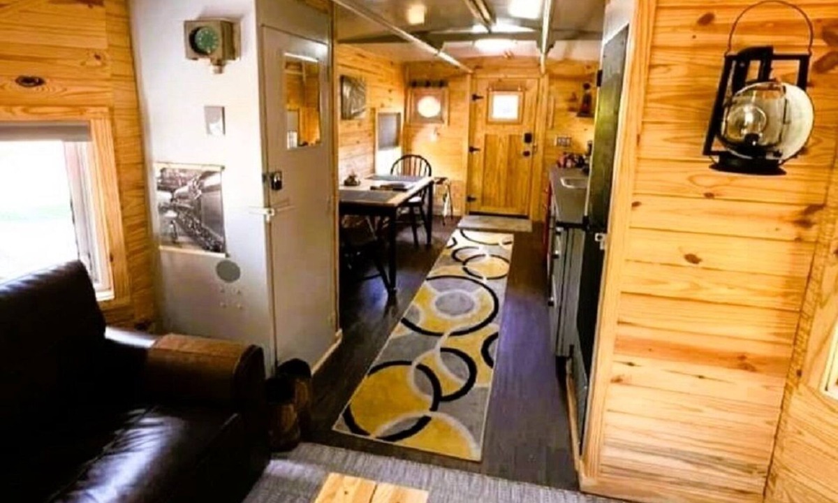 Valley Head Cabin | Authentic Train Caboose! 5 min to Desoto Falls, Park, Mentone & LT River Canyon
