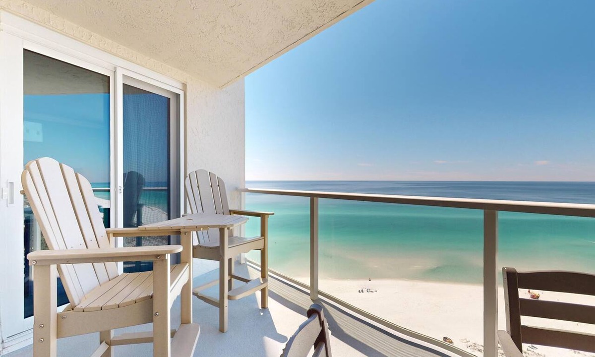 Sandestin Condo | Beachside II 4329: 'Sandy Bottoms' ~ perfect for families, pool included!
