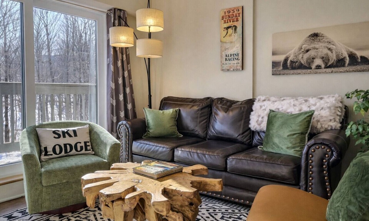 Killington Condo | BearTrax- Pool, Hot tub, Gym, Sauna, Near Resort