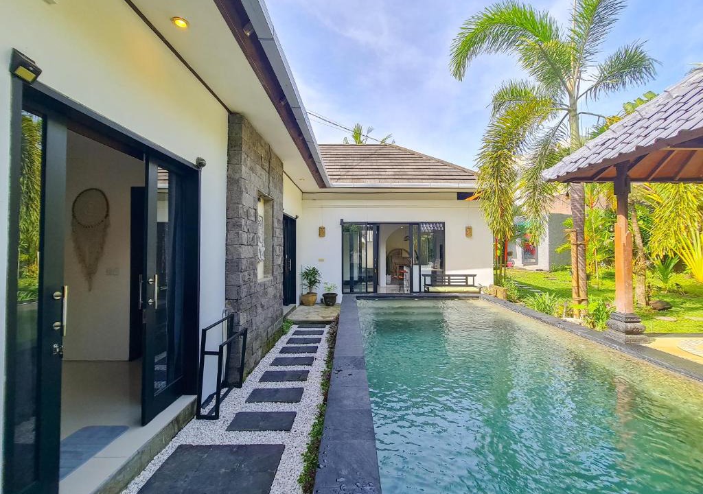 Pererenan Villa | Beautiful & Cozy 2 Bedroom Villa Near the Beach