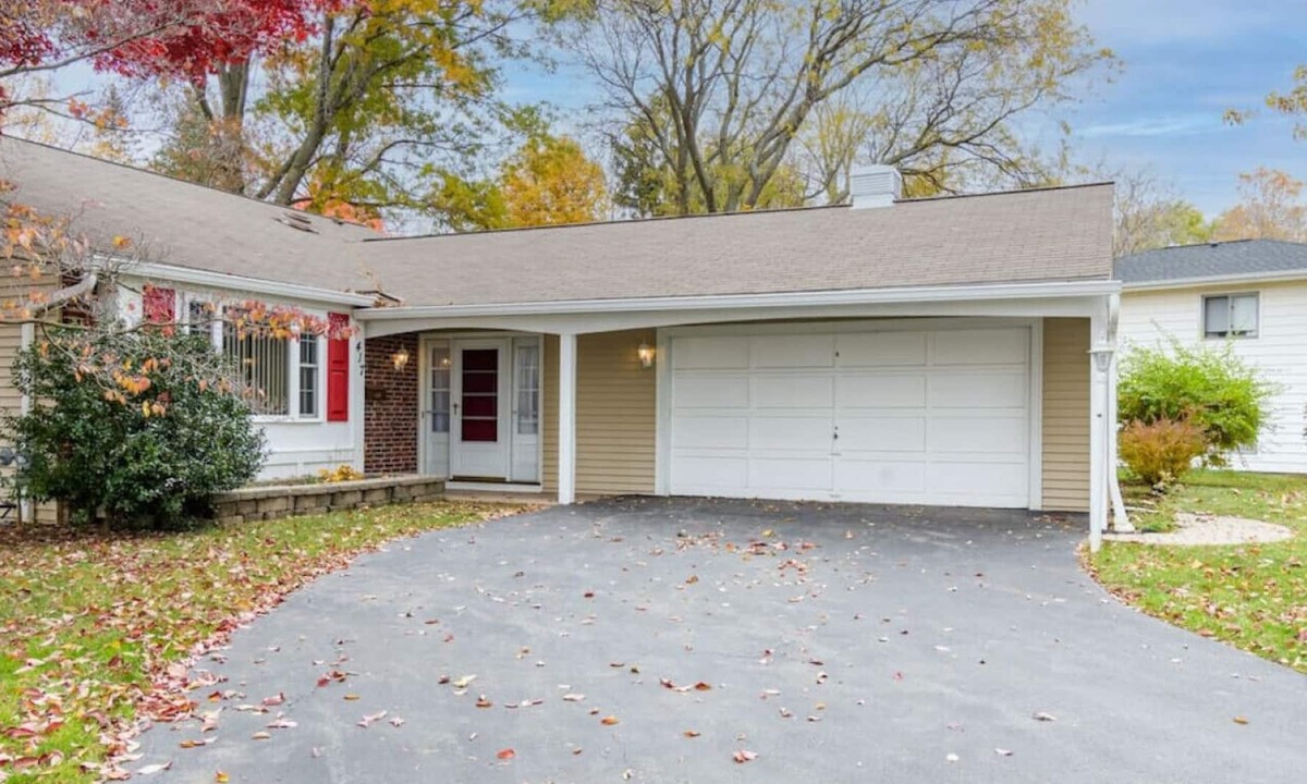 North Greece House | Bright 3-BDRM Ranch w/Patio in Greece, NY