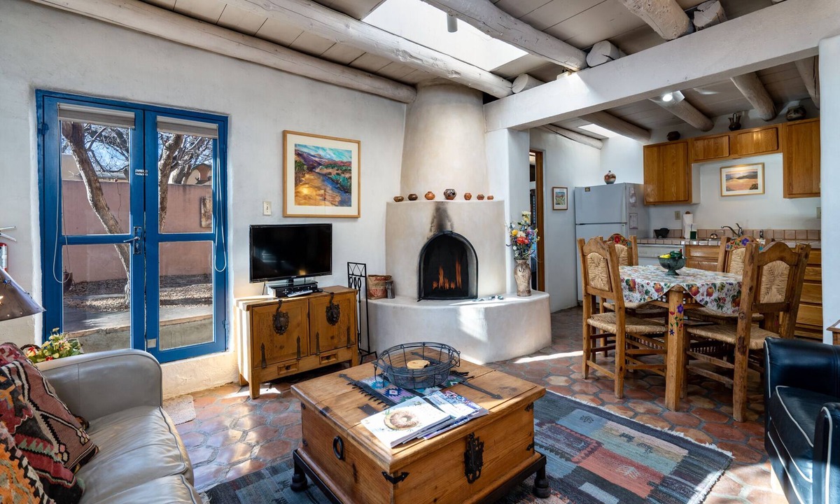 South Capitol Cabin | Casita Don Manuel by Ruidoso Vacation Rentals