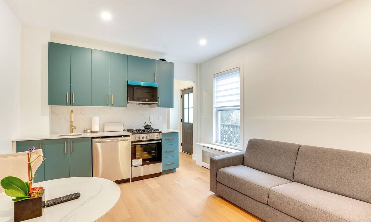 Southeast Yonkers Apartment | Centrally Located & Pet Friendly: Yonkers Studio!