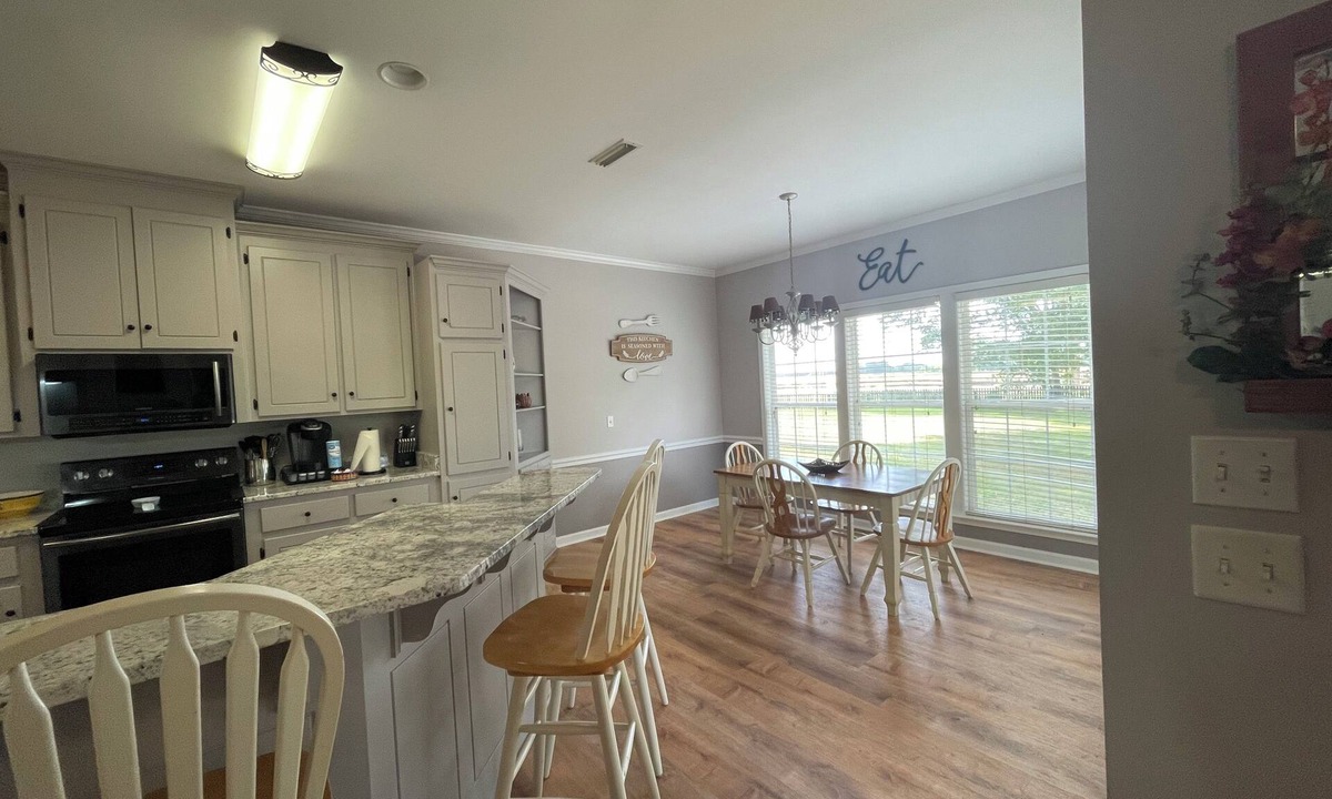Dothan House | Charming 3-bedroom house newly remodeled in Dothan Alabama.