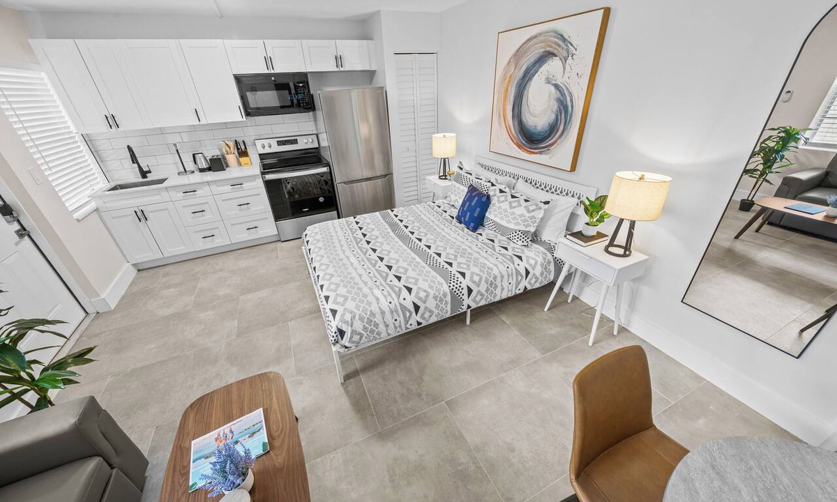 Lake Ridge Apartment | Comfy Studio w/Sofa Bed & Pool Access