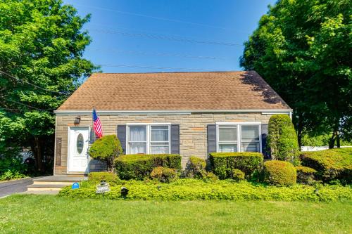 Northeast Yonkers Apartment | Convenient Apt: 2 Mi to Sprain Ridge Park!