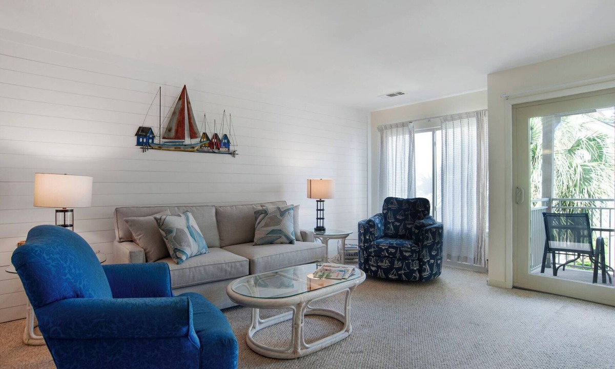 Hilton Head Island House | Courtside 53 - Recently Renovated 2 Story Townhouse in Forest Beach