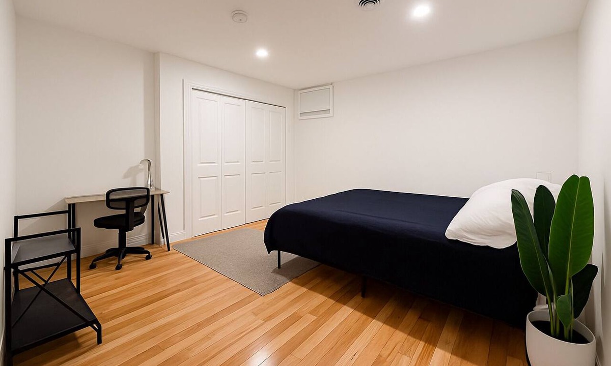 Corn Hill House | Cozy 1-Bed in Cornhill with WiFi, Equipped Kitchen & TV Close to High Falls