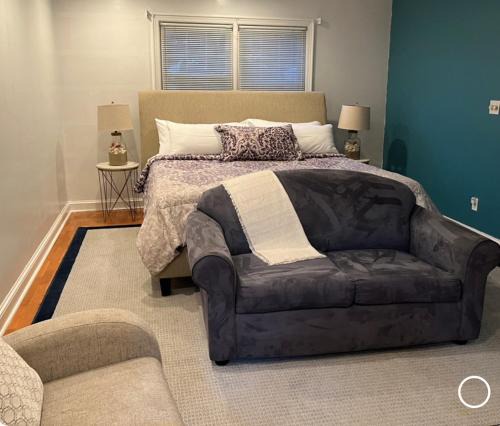Teaneck Villa | Cozy Elegance
