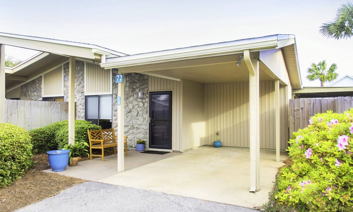 Miramar Beach Villa | Cozy Retreat in Seascape's Tennis Village, Steps from Pool, Perfect for Families