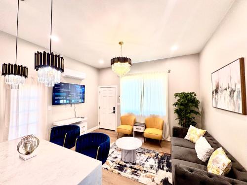 Central Escondido Villa | Escondido Back Unit by sdstay