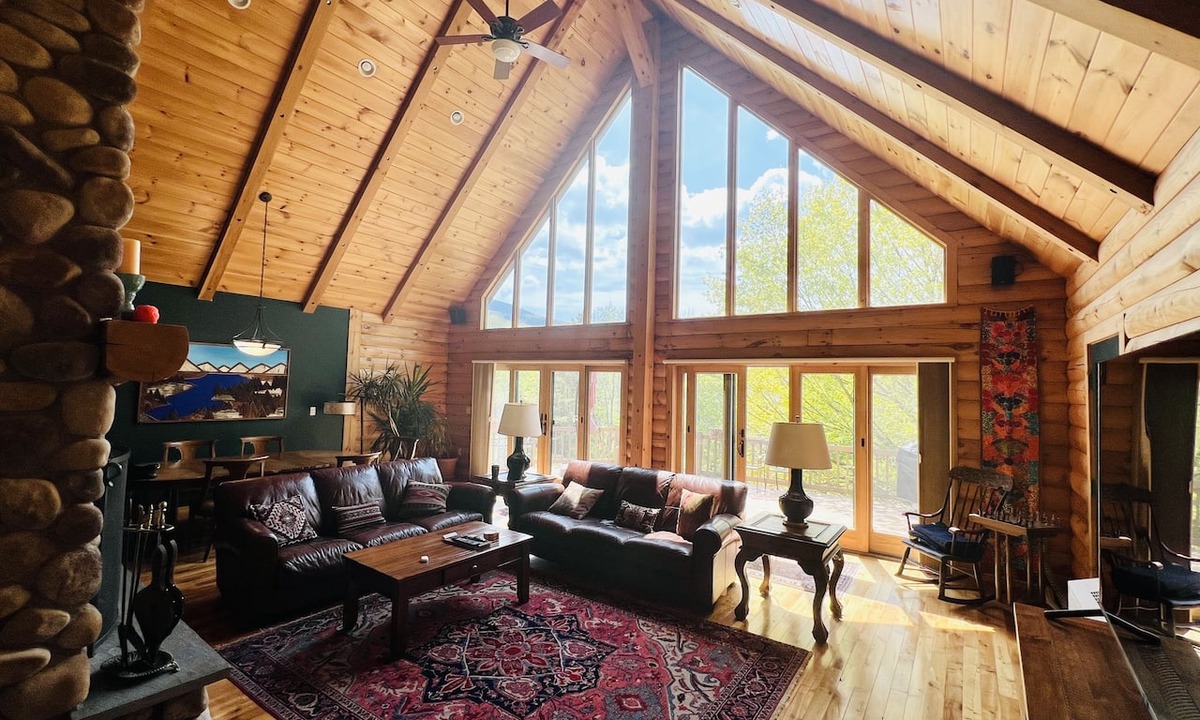 Windsor House | Exquisite Log Home with views near Woodstock, Vermont