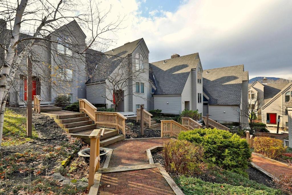 Killington House | Fall Line Condos by Killington VR - Studios