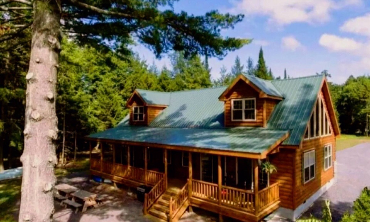 Town of Webb House | First Lake Waterfront Home in Old Forge, New York