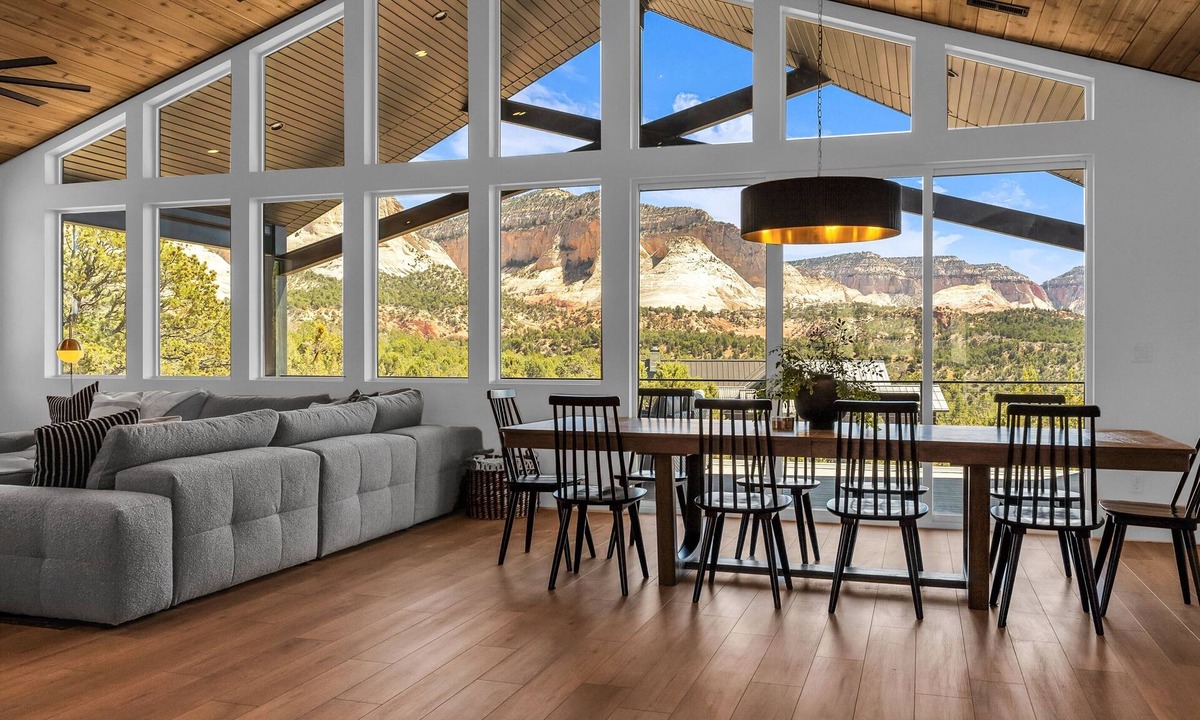 Orderville Cabin | High Desert Home | Modern Luxury Near Zion NP