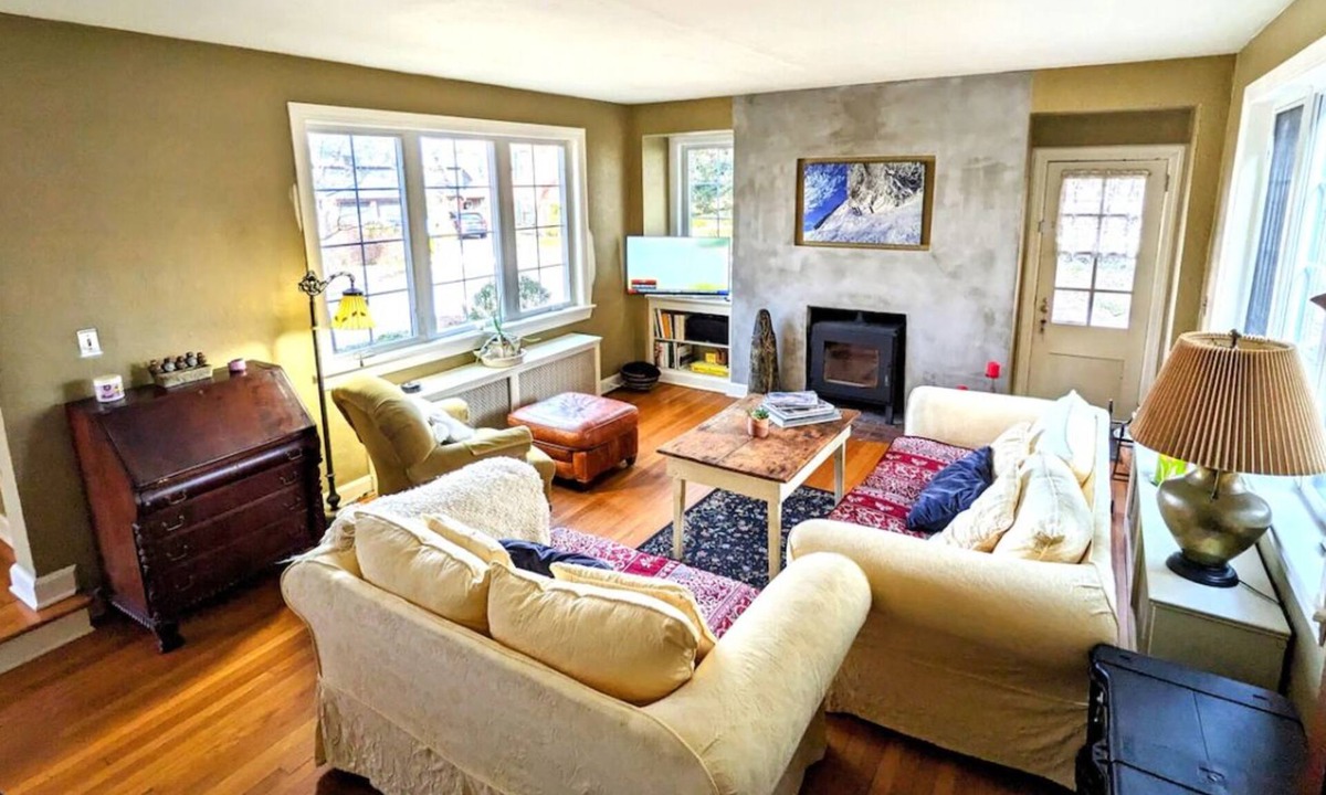 Kingston House | Historic Rustic Kingston Home.