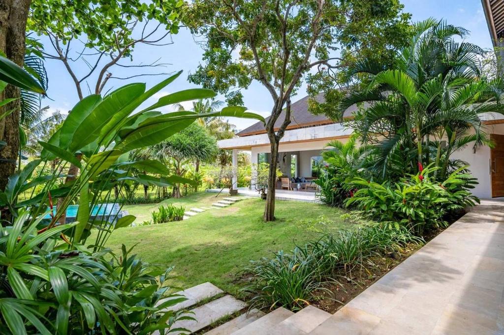 Tumbak Bayuh Villa | Kainé Villa