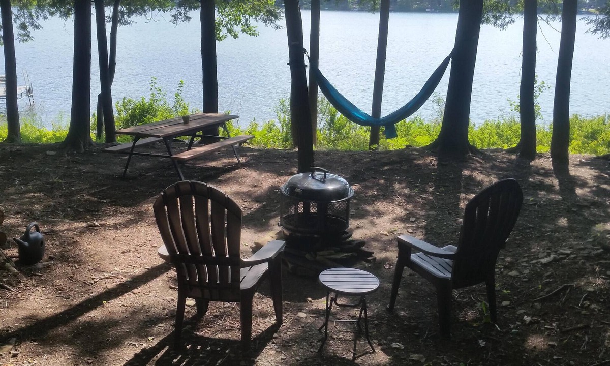South New Berlin Cottage | Lakefront Cottage, Near Norwich NY, Baseball family, Vacation, Fishing