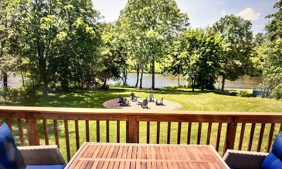 Wallkill House | Luxe Waterfront Retreat w/Infrared Sauna & Red Light. Near New Paltz