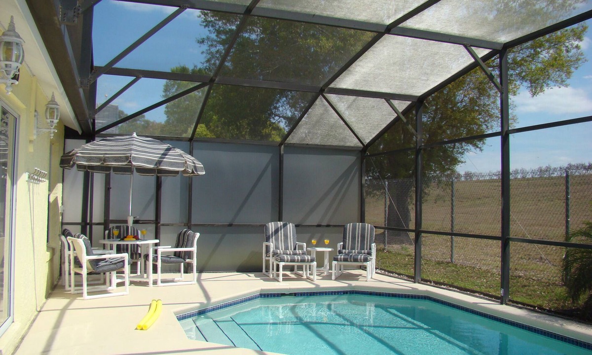Indian Point Villa | Luxury 3 BR 2 BA Villa with Pool, Free Wi-Fi, Free USA calls, Free HDTV