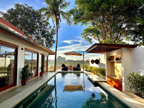Berawa Villa | Luxury 3BR Villa Rice Field view Berawa-Canggu