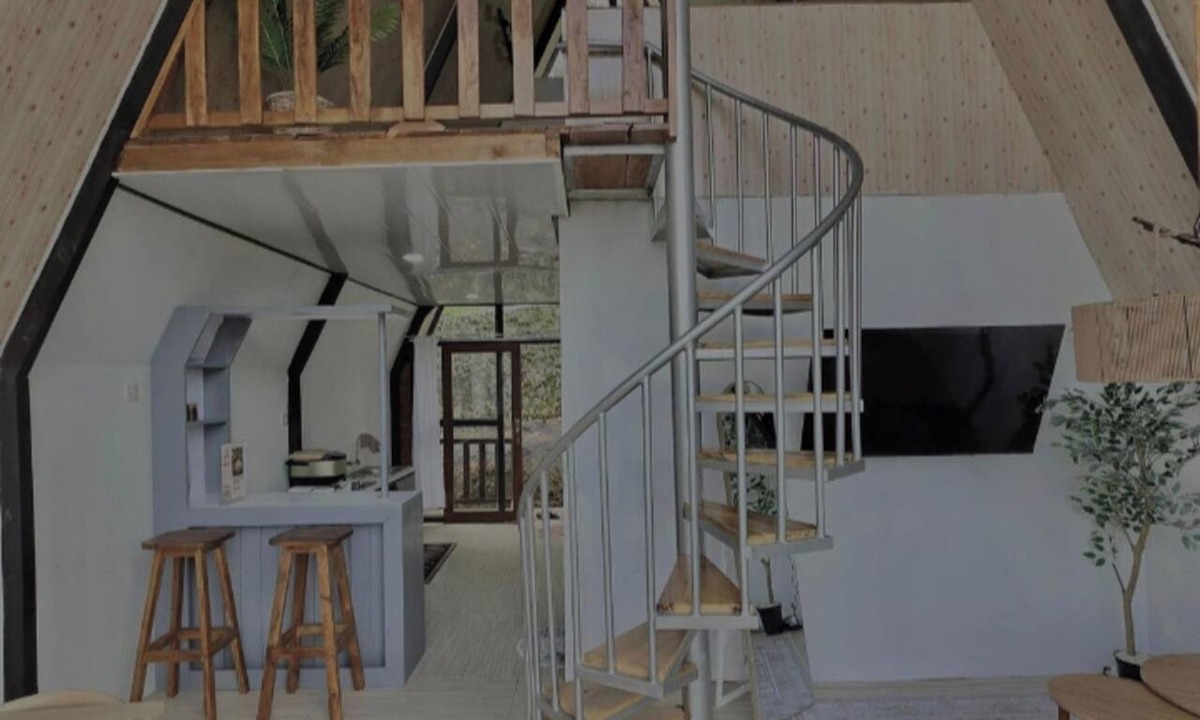 Dieng Villa | Mezzanine by Royal Cabin Dieng
