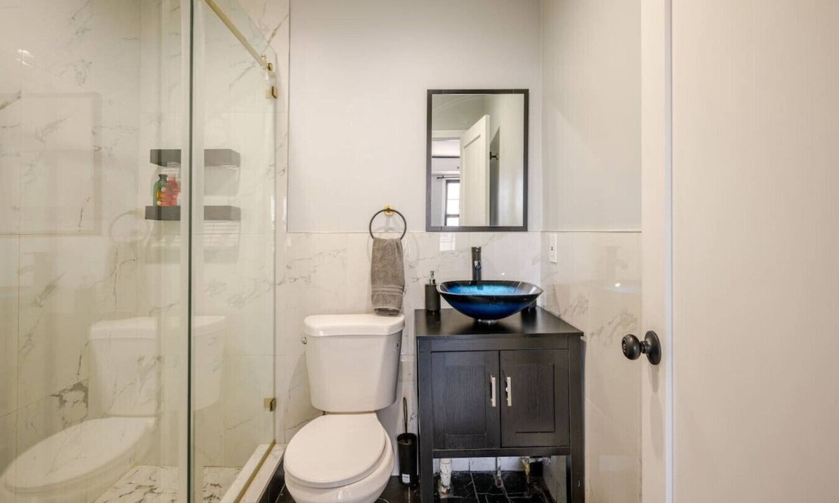 Black Rock Historic District Apartment | Modern 3-Bdrm Apt in Black Rock
