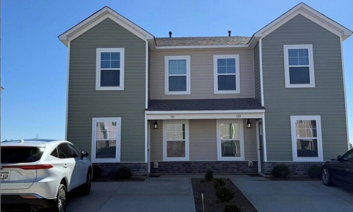 Pendleton House | NEW! Pendleton Retreat for Meaningful Moments & Memories 5 miles from Clemson U