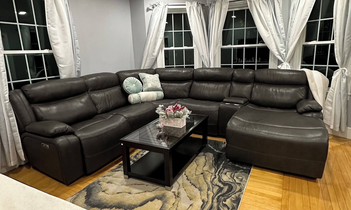 Manchester Apartment | North End Retreat