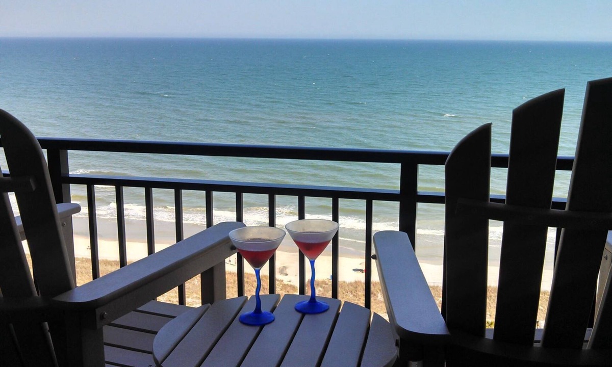Myrtle Beach Condo | OCEAN FRONT SUNRISES. Summer escape for 2. King bed, spa shower, free parking
