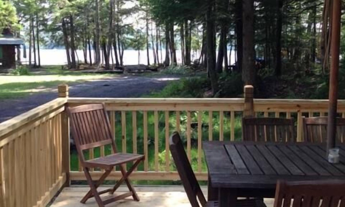 Town of Webb Cabin | Old Forge Waterfront Cabin on Fourth Lake
