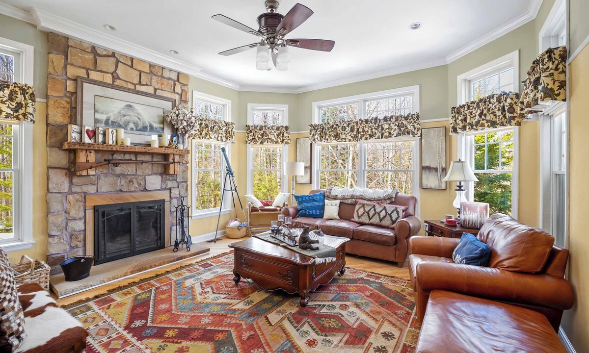 Windham House | Peaceful 5-BR Escape Near Stratton