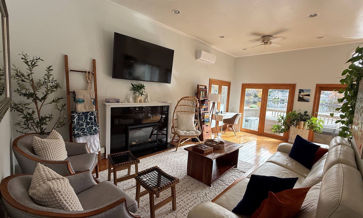 Windham Cottage | Ponder Point waterfront cottage
