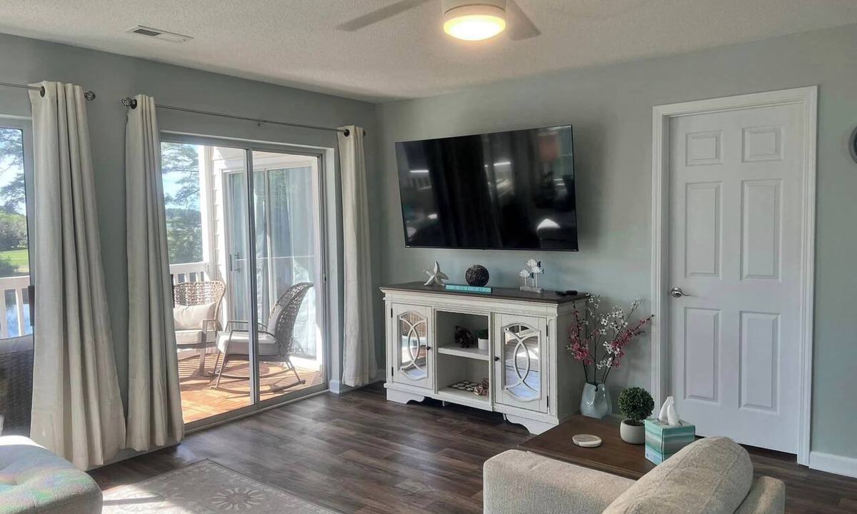 Waterford Plantation Condo | Private Pondside Condo off the 15th hole -pool