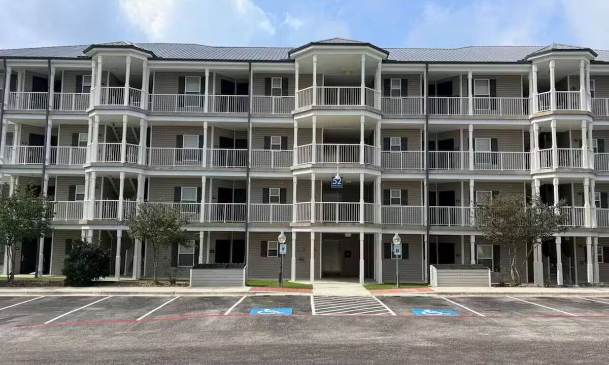 Canyon Lake Condo | Relaxing 2-Bedroom Condo with AC, WiFi in Scenic Canyon Lake