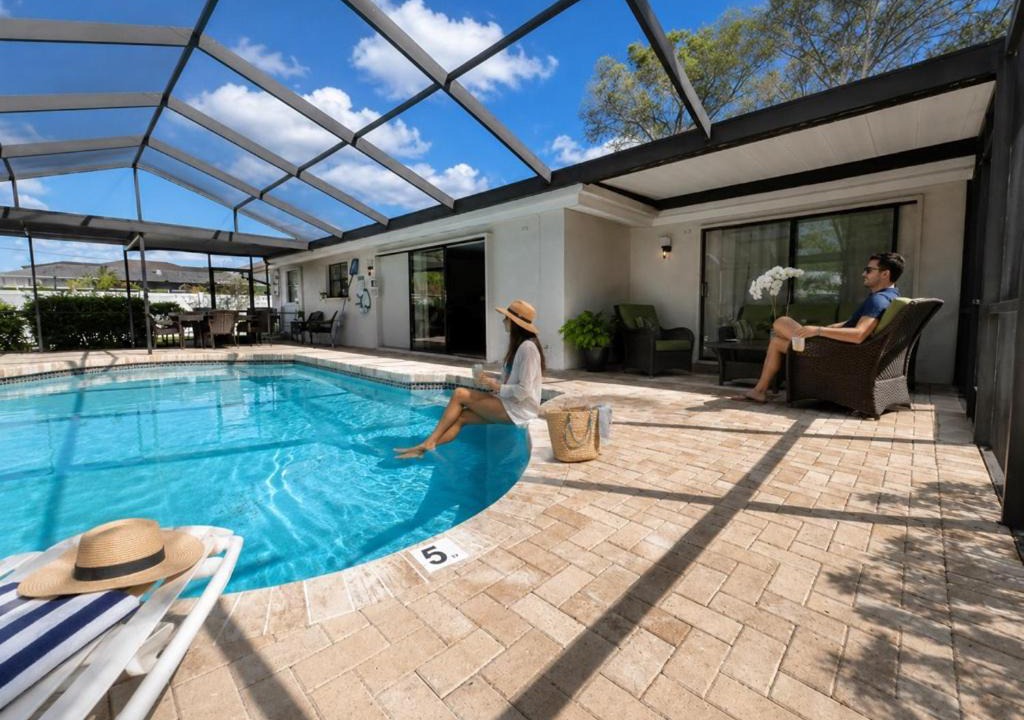 South Sarasota Villa | Relaxing 3BR 2Ba Oasis with Heated