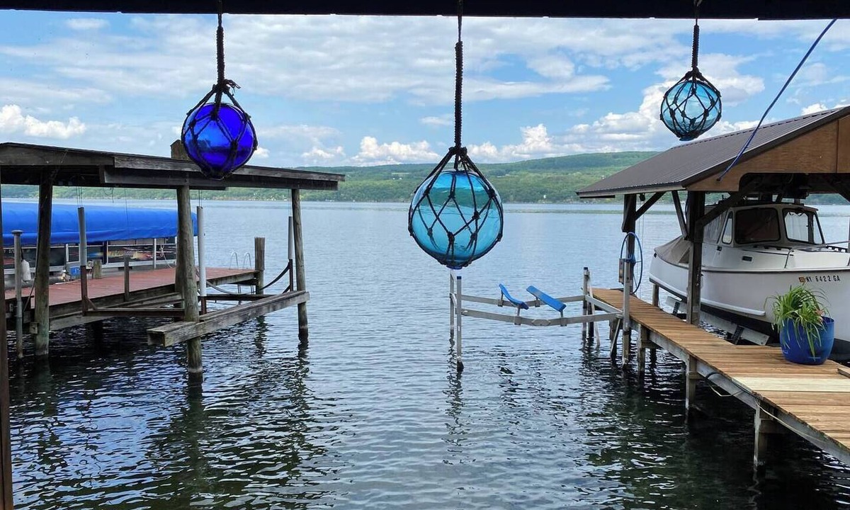 Town of Reading Cabin | Seneca Lakefront Cabin & Beach Cottage