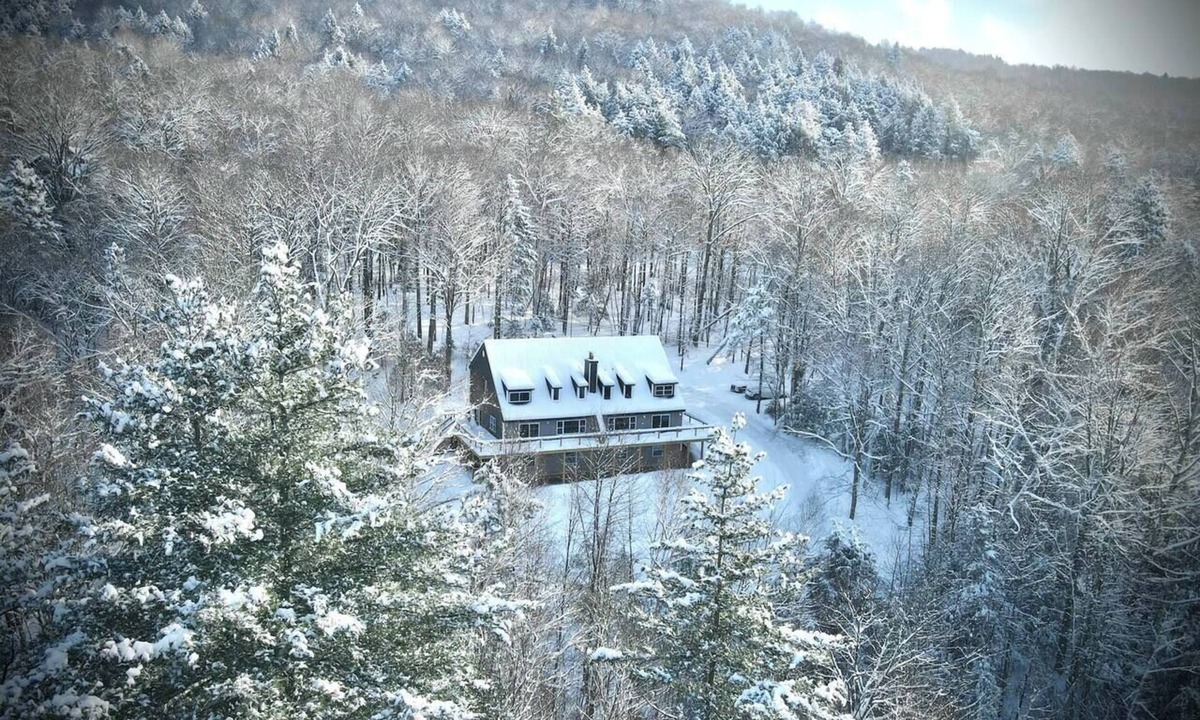 Stockbridge House | Ski Home/Arcade Mountain Views Near Killington/Woodstock