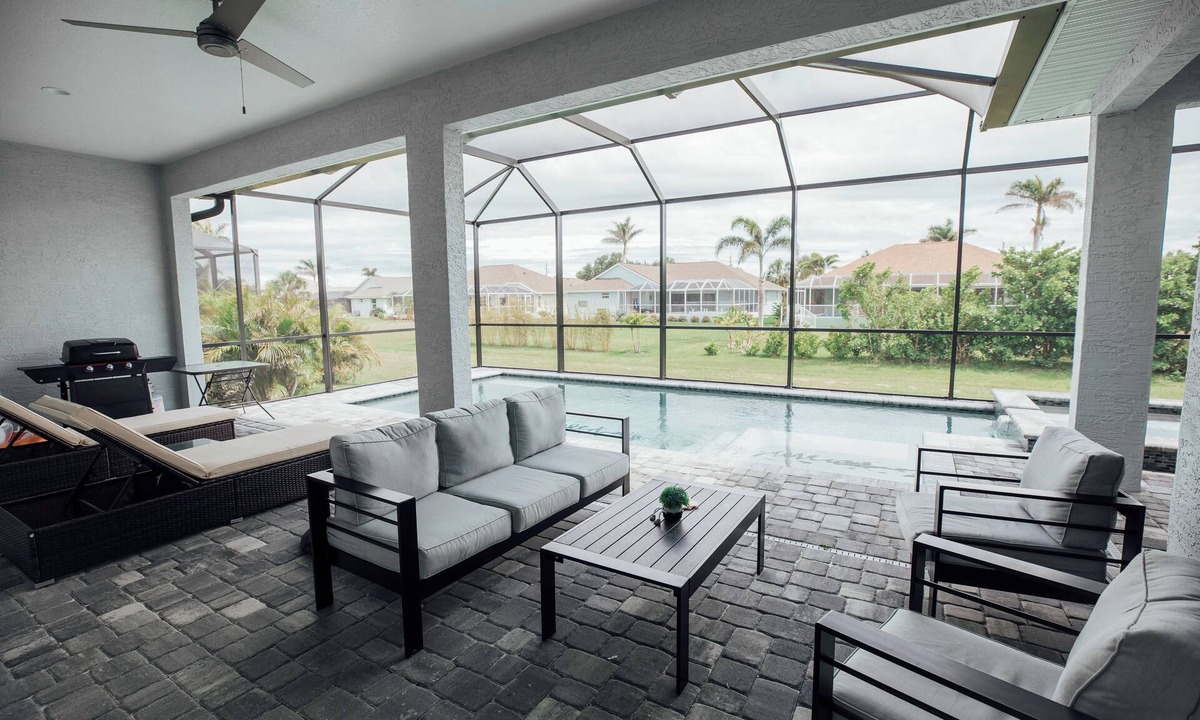 Long Meadow House | Spacious 4BR Escape with Heated Saltwater Pool & Hot Tub – Near Beaches & Golf
