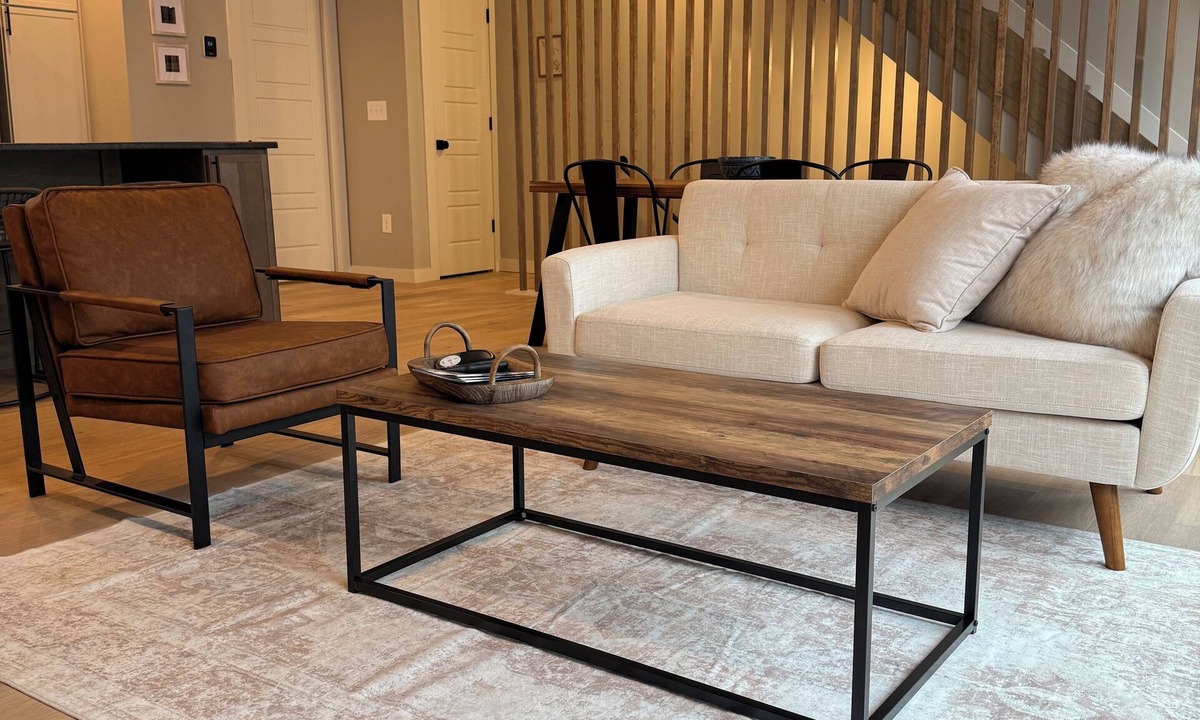 Easley House | Spacious Modern Loft 2BR 2.5 BA 13 mi to Greenville & 18 mi to Clemson