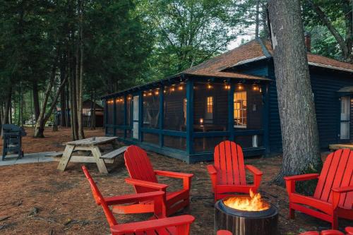 Corinth House | Spacious Waterfront Cabin with Private Dock Near Lake George & Saratoga Springs, Corinth, NY