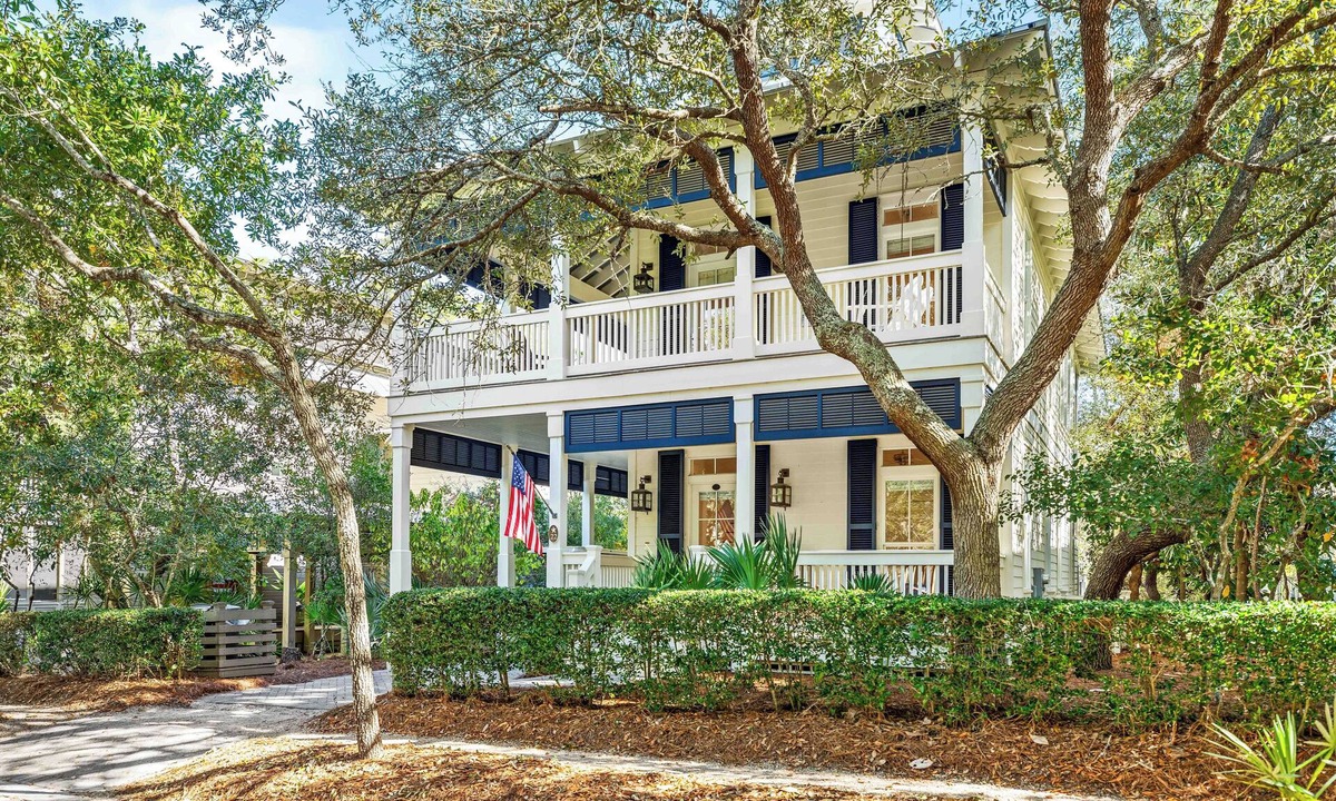 Cottage District House | 🍂Stay 3+ Nights, Get 1 Free! 8/15–11/15 | 3BR Home | Private Heated Pool, Golf Cart!