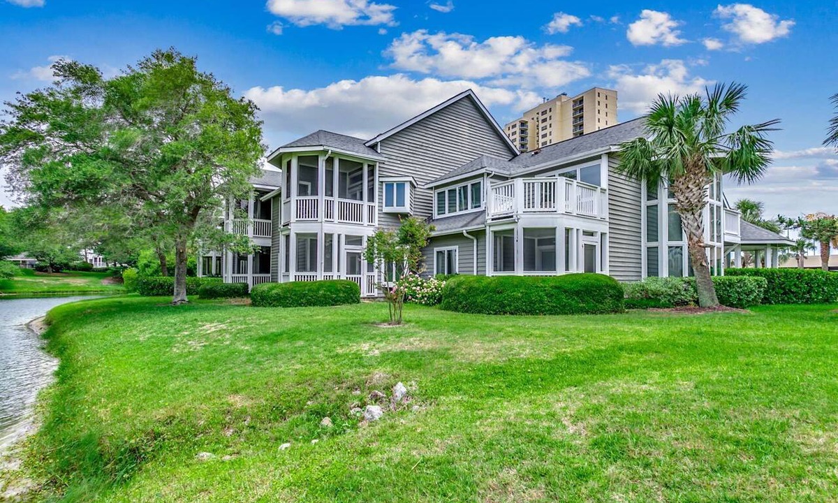 Arcadian Shores Condo | Steps to the Sand! Ocean View Condo in Windermere at Kingston Plantation; $300 FREE Activities Daily