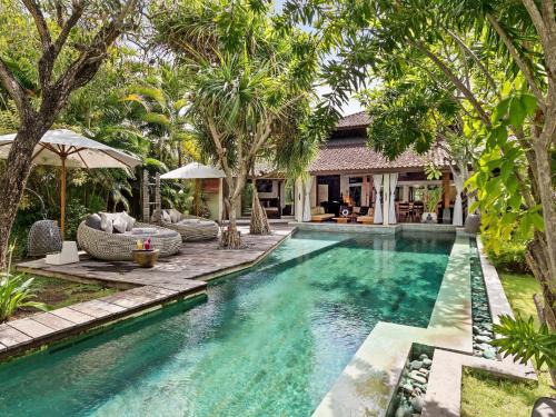 Drupadi Villa | Stylish Peaceful 3br In Seminyak -bestseller